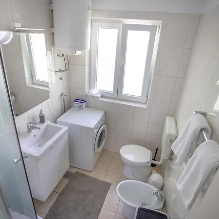 Lejlighed Apartment Omis Holiday *