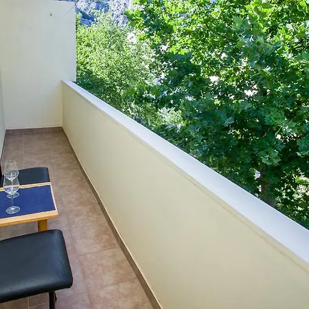 Apartment Omis Holiday Lejlighed Omiš