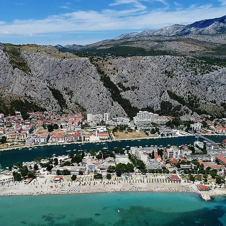 Lejlighed Apartment Omis Holiday *