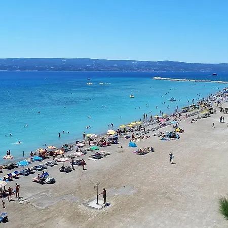 Apartment Omis Holiday Lejlighed Omiš