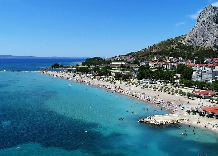 Apartamento Apartment Omis Holiday *